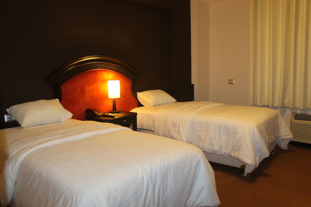 Rio Boutique Hotel Pucallpa Buitenkant foto